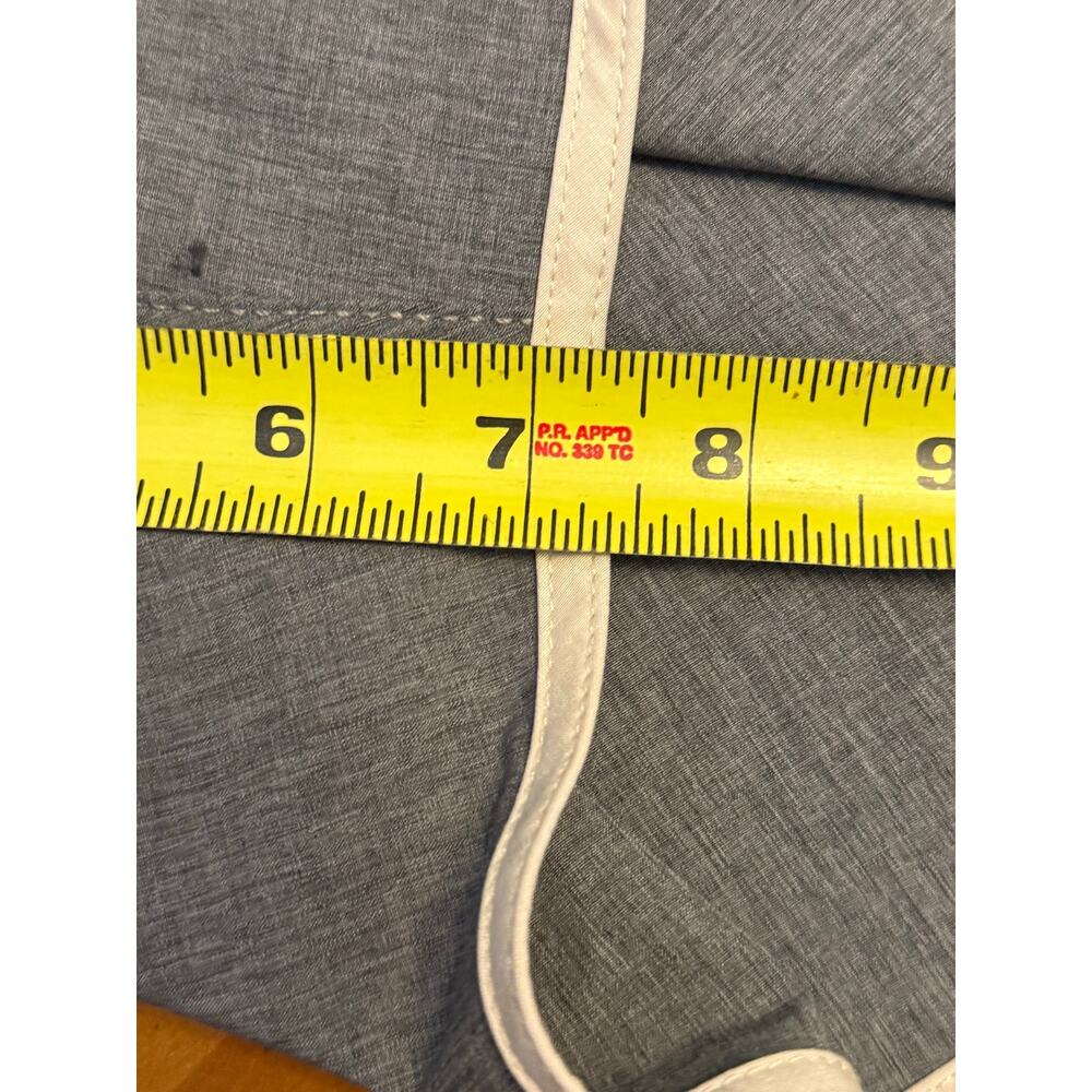 Vuori Men's Banks Unlined Athletic Shorts Gray White Size XL - Picture 9 of 9